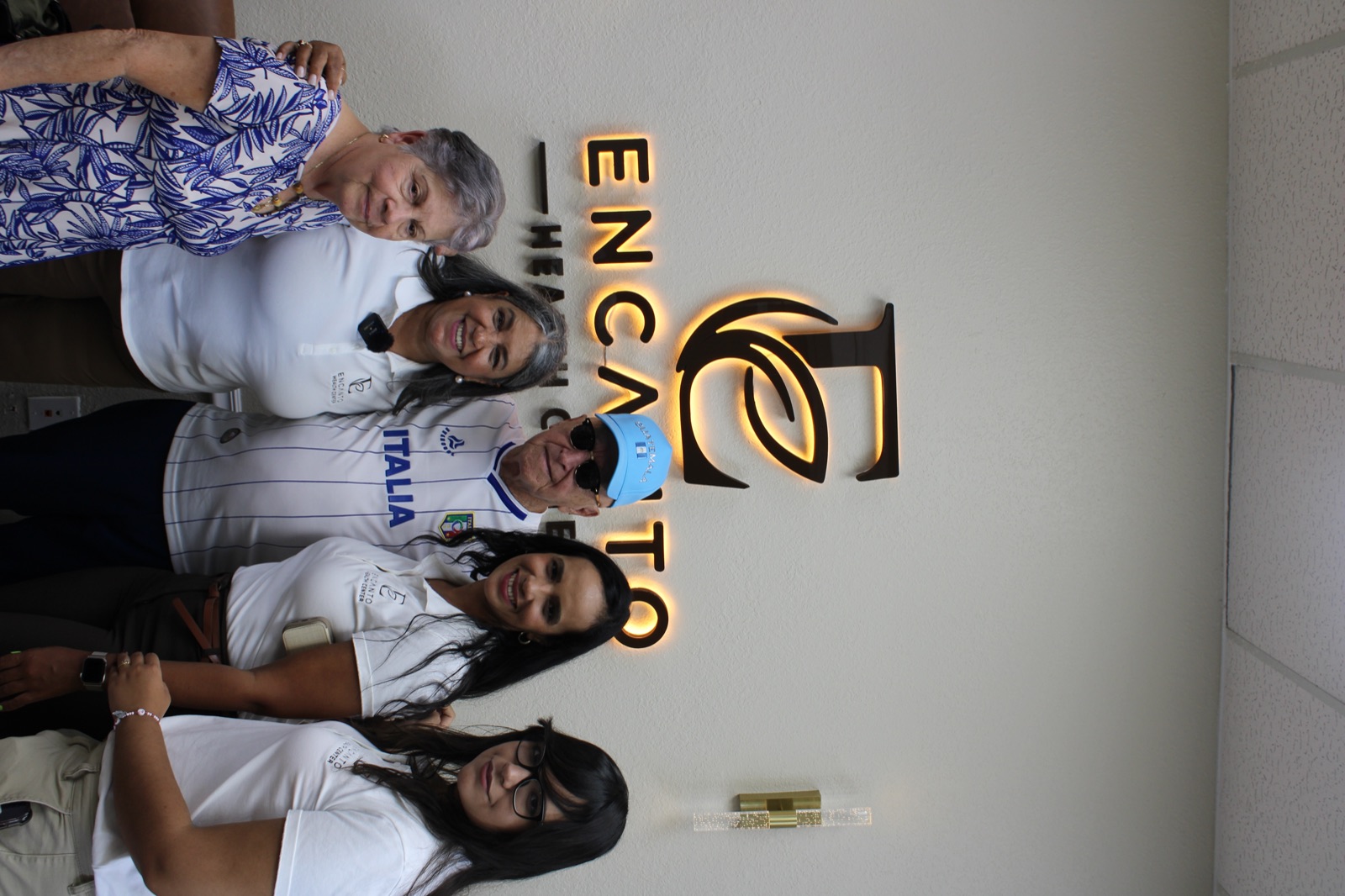 Encanto staff member with a patient
